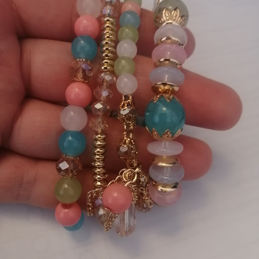 Elegant Multicolor Beaded Bracelet Set